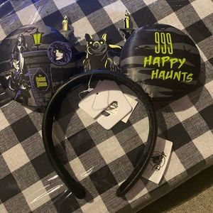 Walt Disney World 999 haunts Haunted Mansion Minnie Mouse ears glow in dark ✨✨